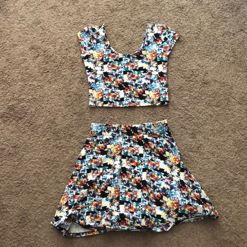 Crop top and high waisted skirt